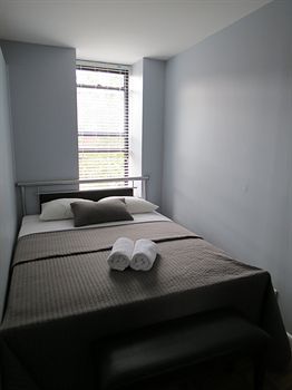 Uptown Manhattan Deluxe Pangsapuri *